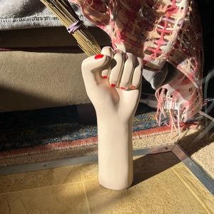 DOIY Girl Power vase